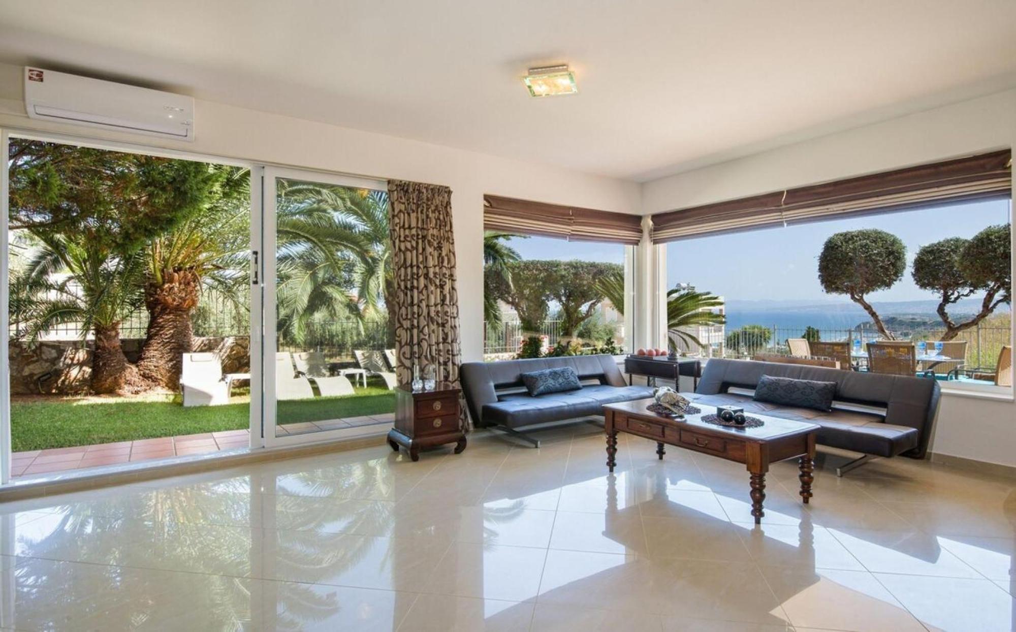 Villa Elina Luxury Residence 斯塔罗斯 外观 照片
