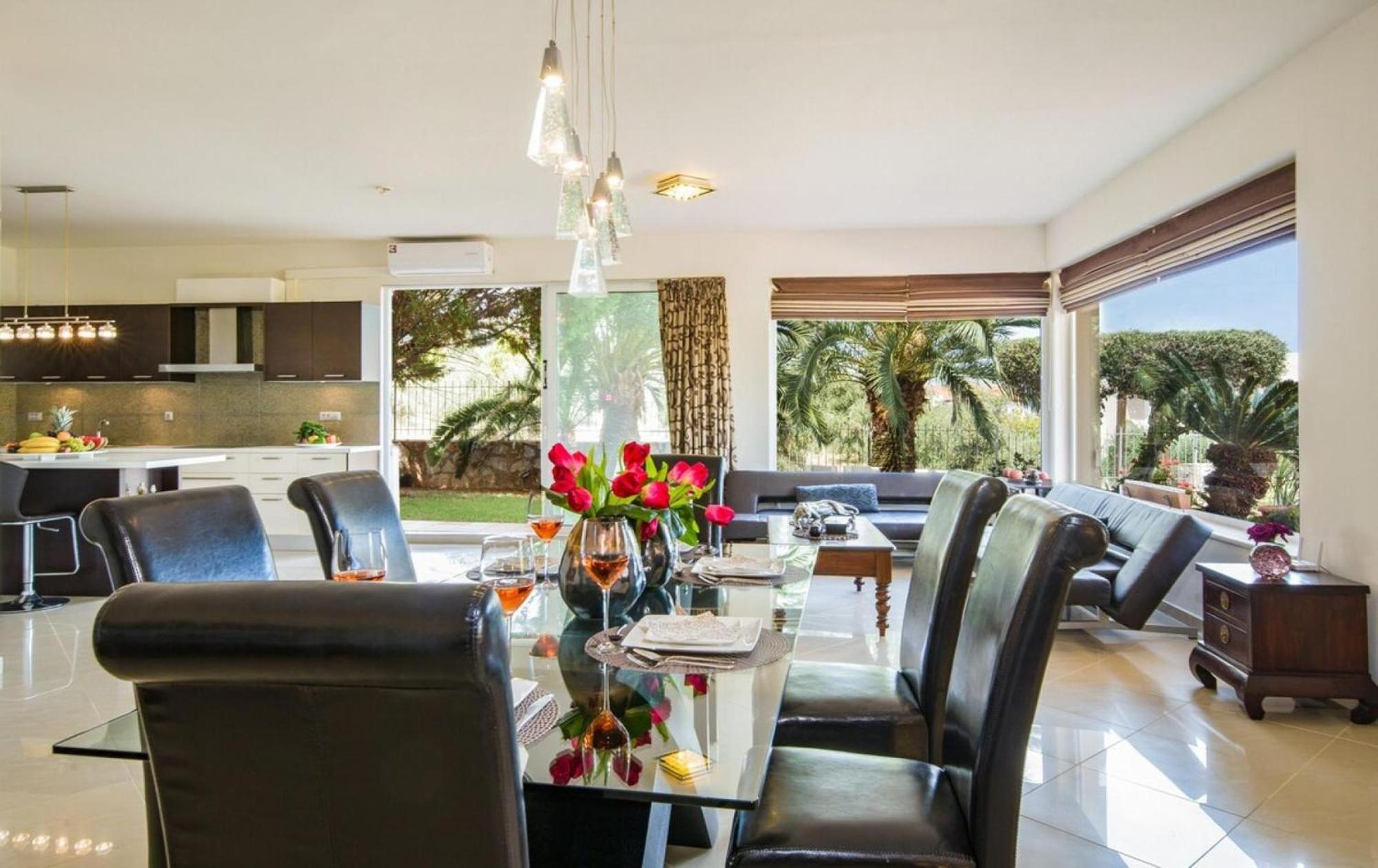 Villa Elina Luxury Residence 斯塔罗斯 外观 照片