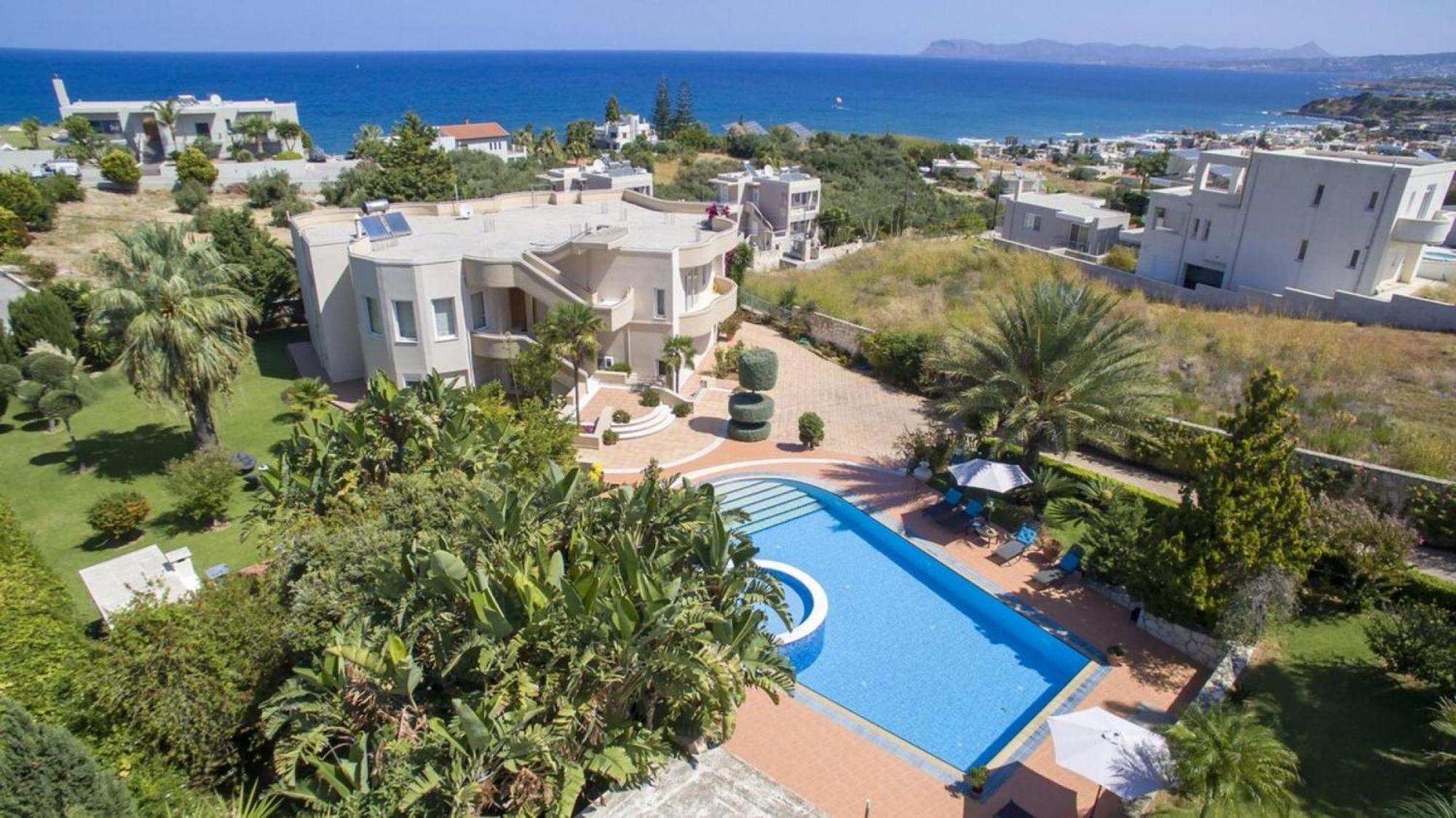 Villa Elina Luxury Residence 斯塔罗斯 外观 照片